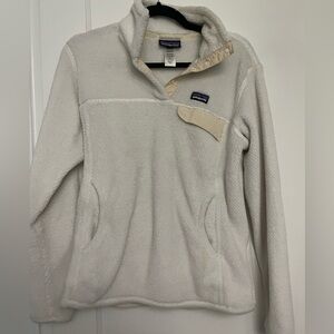 Lightly used beige Patagonia Fleece - Medium
